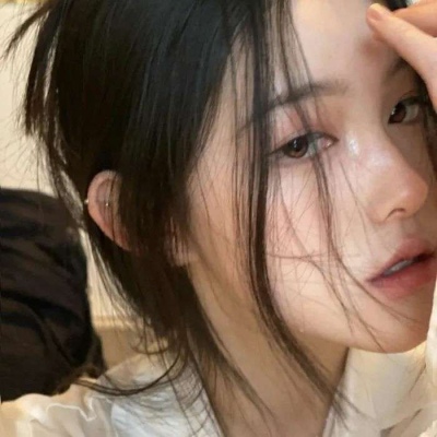渝武项目四分部草街嘉陵江特大桥10#承台混凝土第一层浇筑顺利完成